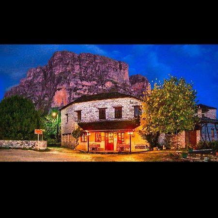 ויקוס Karpouzis Guesthouse מראה חיצוני תמונה