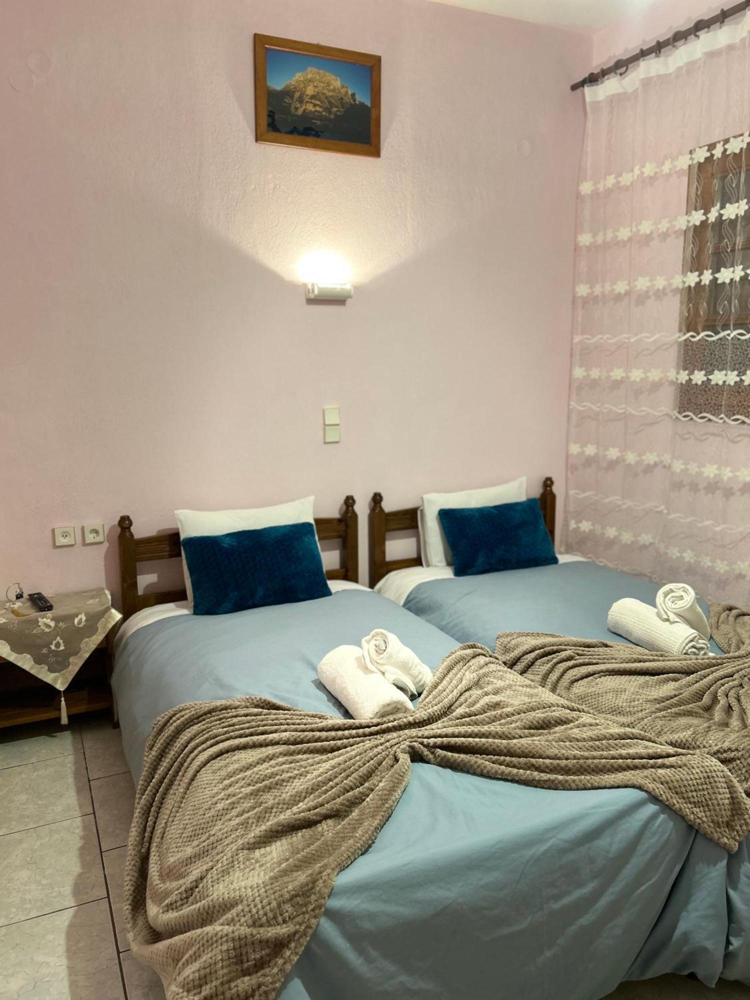 ויקוס Karpouzis Guesthouse מראה חיצוני תמונה